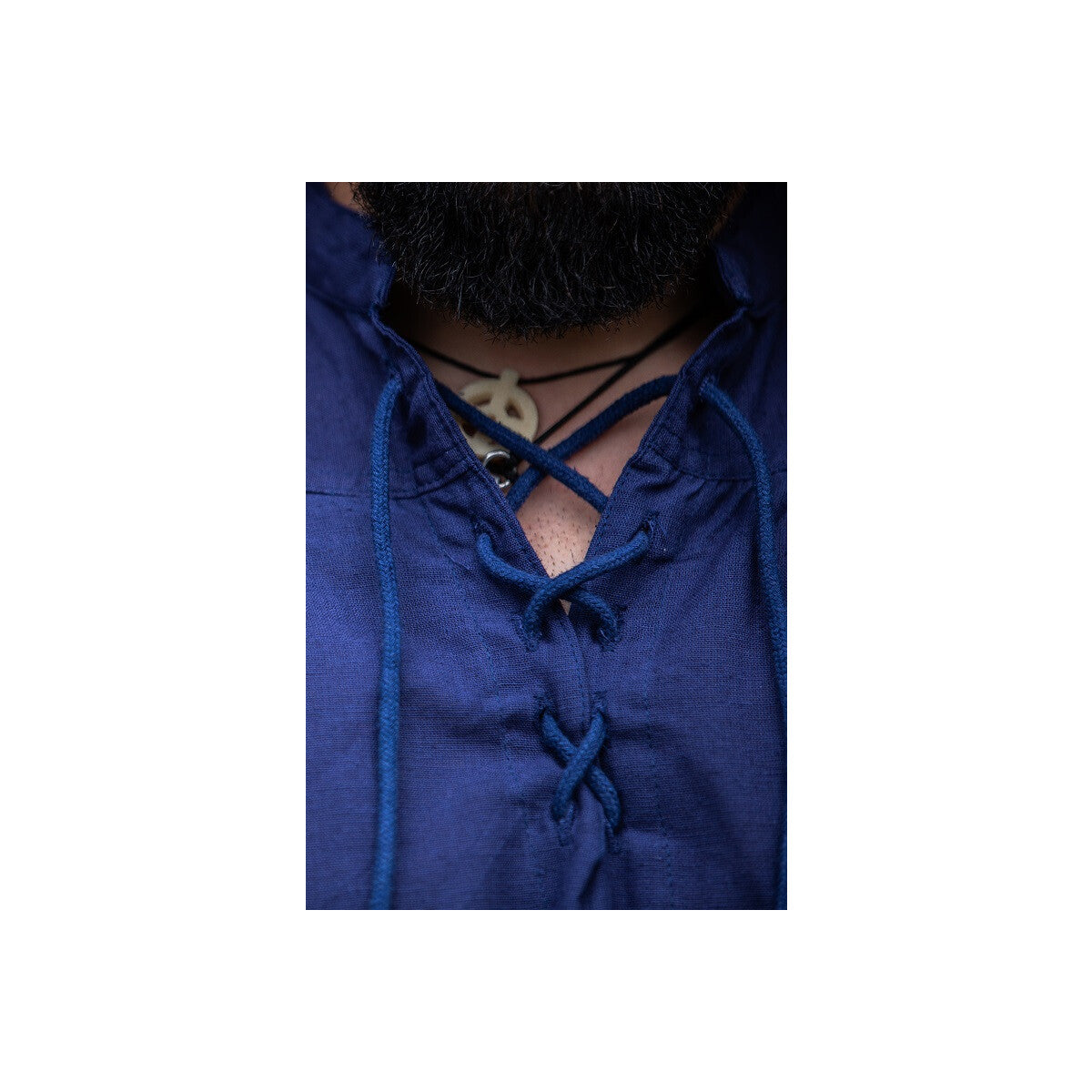 Sleeveless stand-up collar lace-up shirt "Louis" Blue